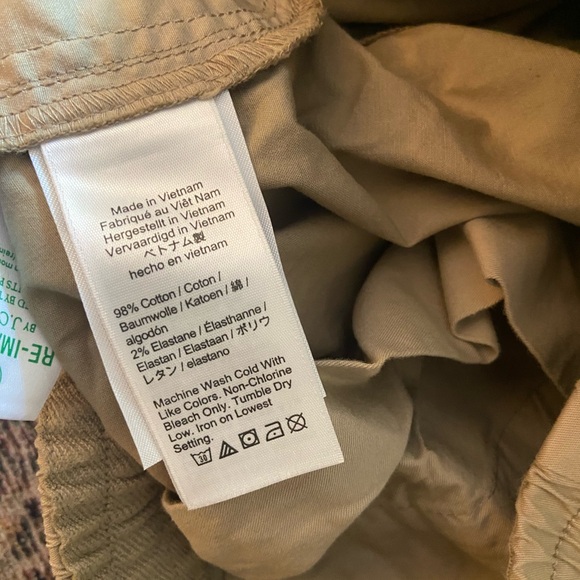 NWT J CREW 6" dock Khaki short medium - Picture 6 of 7